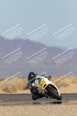 media/Mar-22-2025-CVMA (Sat) [[462c0ffedb]]/Race 13-Amateur Supersport Middleweight/